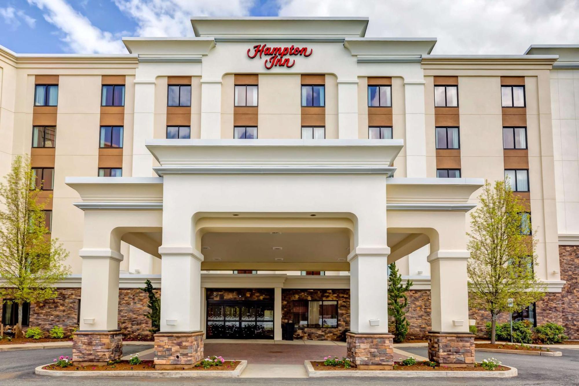 Hampton Inn Boston-Норвуд Экстерьер фото